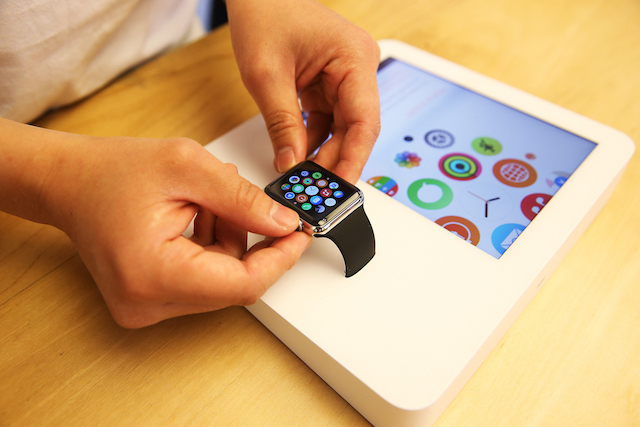 快看｜苹果将关闭除大中华区外所有零售门店至3月27日