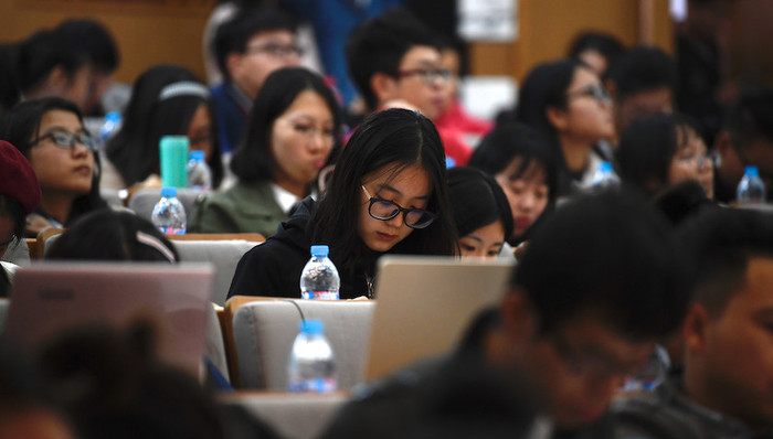 北上深,青少年,培训班,外语,绘画,形体,舞蹈,钢琴,乐器,数学,教育培训,报班,养娃成本,上海市消