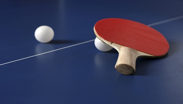 赛事供应暂停、变身居家神器，老品牌红双喜的小球大生意