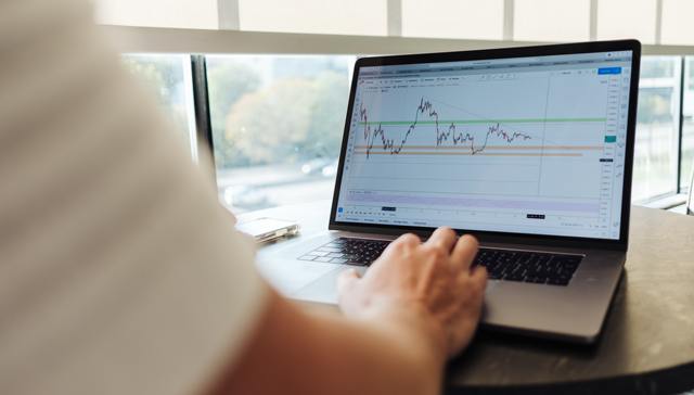 快看 | 虎牙发布第四季度财报，总收入同比增长64%