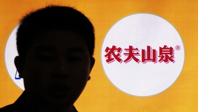 IPO,矿泉水,果汁