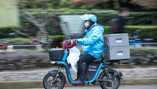 盒马放弃前置仓，2020年要开出至少100家Mini小店