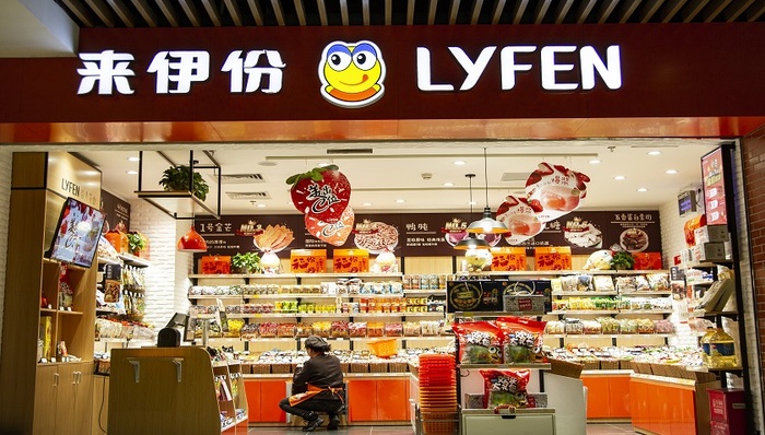 来伊份,休闲零食,上市公司