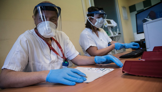 西班牙伊朗确诊近2万、意大利病亡居首，德国考虑“封城” | 国际疫情观察（3月20日）