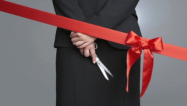 又一批金融开放项目落地！摩根大通证券等五家外资机构在沪“云开业”