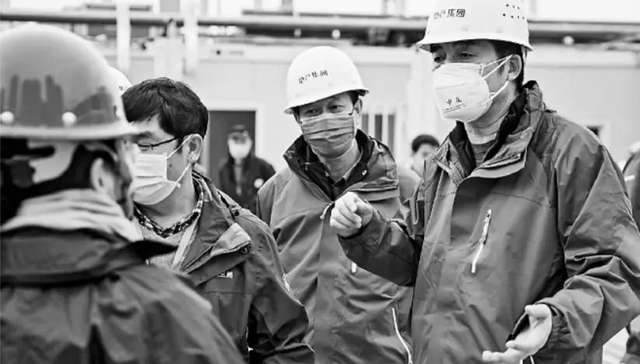 付明贵,方舱,生命之舟,军人,战斗,疫,硬核,雷神,解放军报,生命方舟