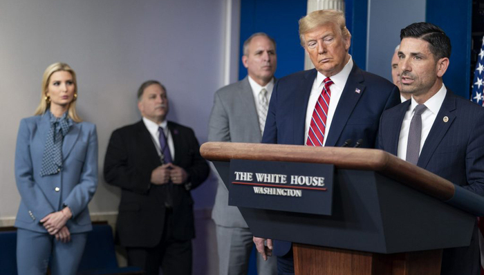 美国社会,新冠肺炎