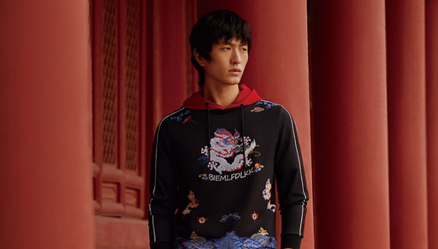 高尔夫服饰比音勒芬和商场合作直播，销售业绩超过3000万元