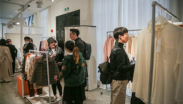 不能聚众，买手减少情况下，上海服装展会仍努力营业