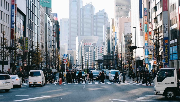 东京奥运会延期靴子落地，砸中了酒旅业