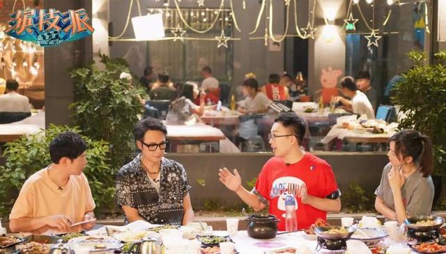 综艺制作公司与平台绑定进入加速期？