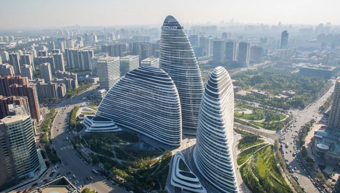 同为全球PE巨头，KKR在房地产领域投资为啥不如黑石、华平、凯雷？