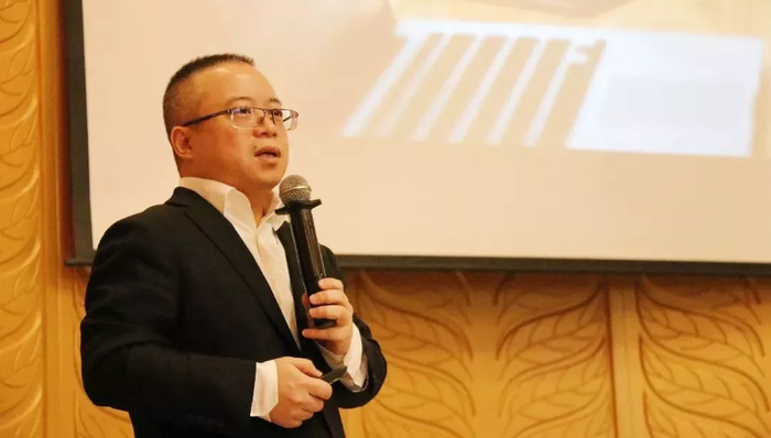 当代置业下调目标，多笔高息债拉升融资成本