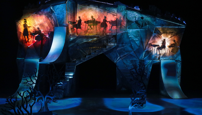 文娱早报 | 太阳马戏团正考虑申请破产 2021年金球奖更改规则