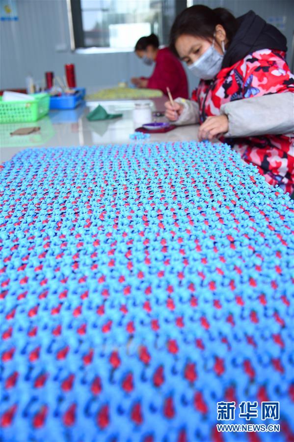 #（聚焦复工复产）（7）湖北恩施：“扶贫工厂”复工就业忙