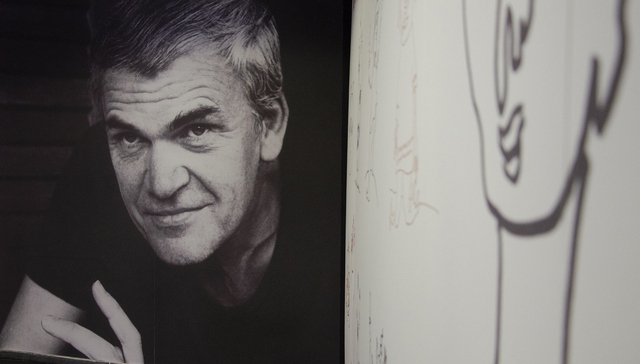 米兰·昆德拉：与媚俗战斗的一生