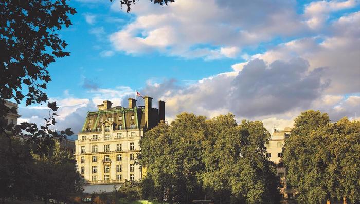 伦敦丽兹易手，传奇酒店迎来新篇章