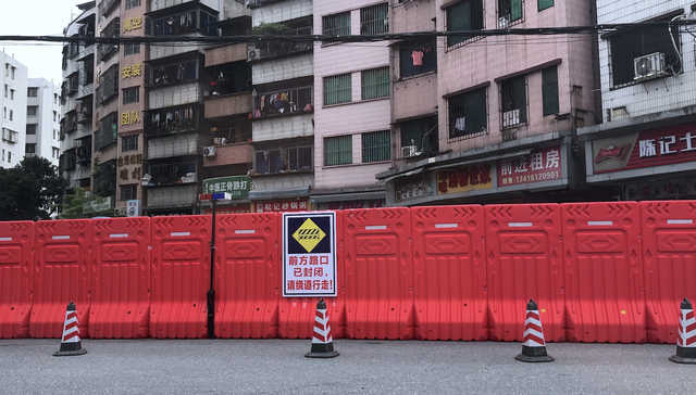 Behind Guangzhou’s five imported COVID-19 cases: screenings are tighter, businesses are closed