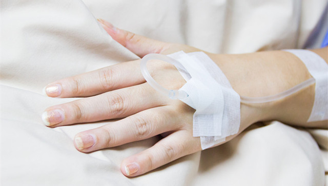 国务院：出院患者复检阳性但无临床表现和影像学进展的，应继续隔离观察