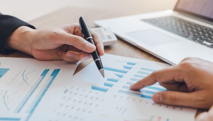 东方财富2019年净利近乎翻番，证券服务收入占比提至65%