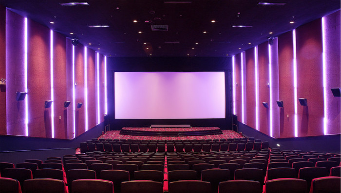 中国电影家协会发布《观众观影意愿调研报告》，七成受访者期待去影院观影