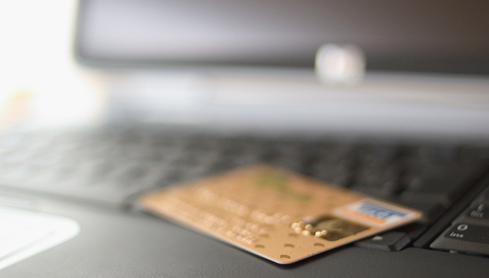 趣店,万里目,奢侈品电商