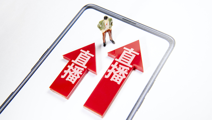 【深度】汽车高管和中年网红的直播卖车二三事