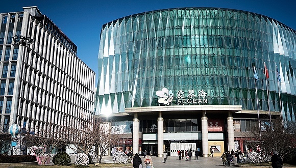 太阳宫爱琴海闭店后，红星又把昆明爱琴海卖给金科