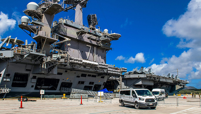 近600人感染的“罗斯福”航母，病毒可能是“飞”上去的？