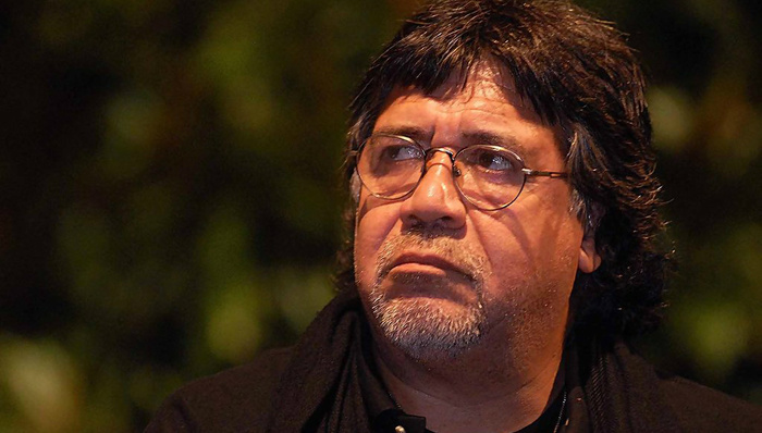 智利作家路易斯·塞普尔维达因新冠肺炎在西班牙去世，享年70岁