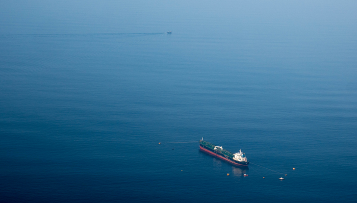 石油，新加坡，兴隆集团