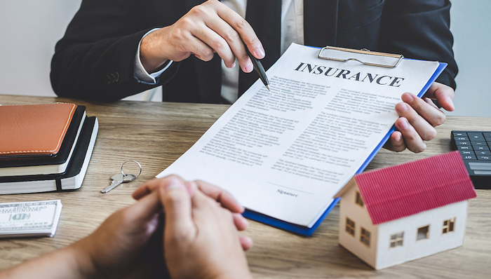 各种手段全都上！上市险企为“迟到的开门红”拼了