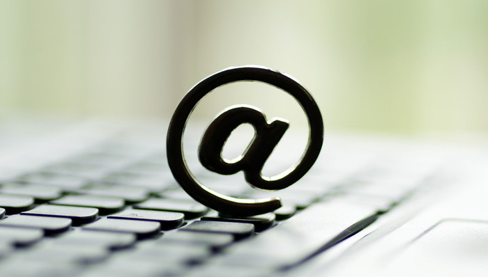 中国互联网统计报告：仍有5亿国人不上网，互联网普及率64%