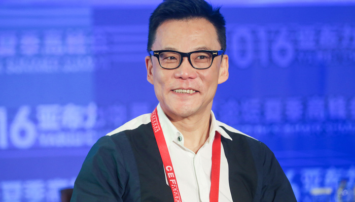 李国庆发当当网人事公告：俞渝负责当当公益基金，俞渝暂未回应