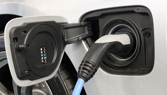 IHS公布最新市场份额数据，全球20%新注册的电动车来自特斯拉