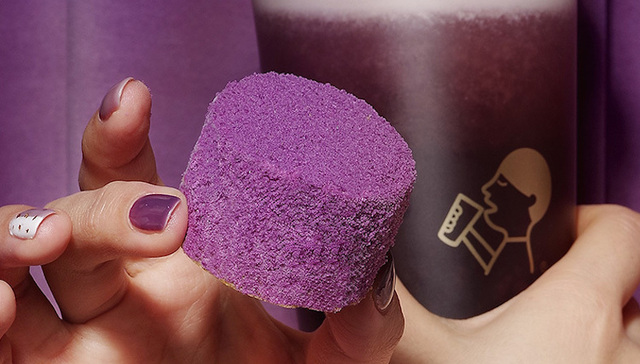 好利来“喜茶化”，烘焙品牌靠联名翻身？