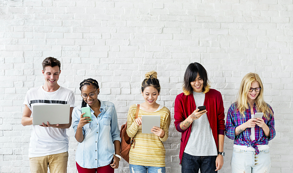 网名、头像与签名档：我们如何在网络上呈现自我？