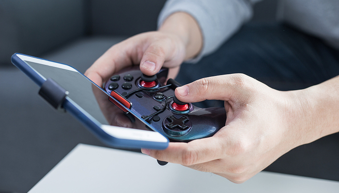 Gameloft,手游,经典老游戏,青春,育碧,波斯王子,光环,差评,王者,维旺迪