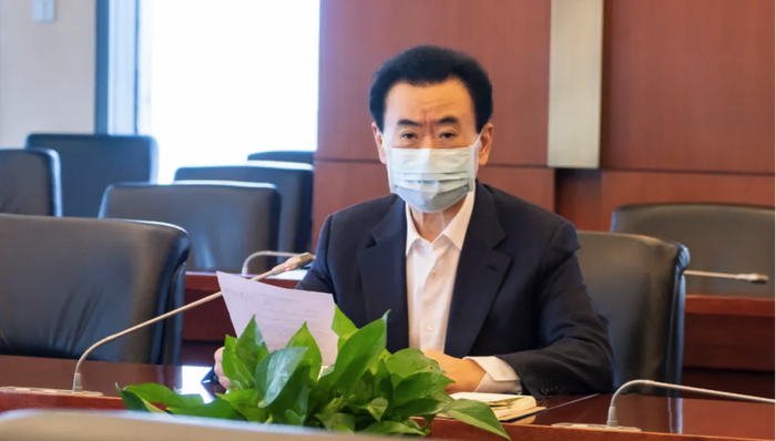 万达商管一季度营收减半，王健林下命令不改目标