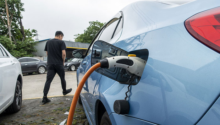 传统车企真的不在乎新能源车企吗？