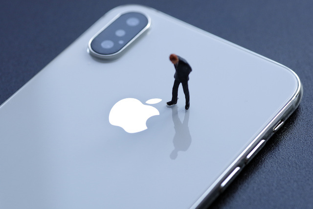 苹果的营销“新政”：设计向左，低价向右