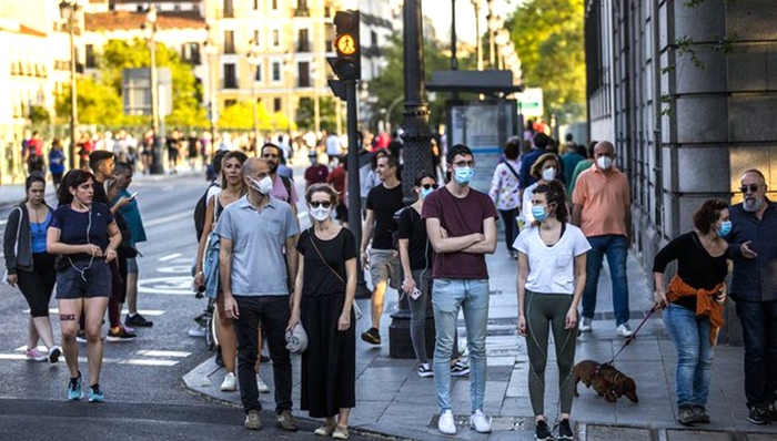 新冠，欧盟，旅游