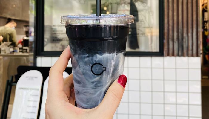 50块，在淮海中路的新店泡一下午|上海买吃逛