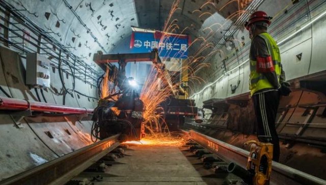 聚焦成都地铁最新施工进展：5线7项目全部“长轨通”