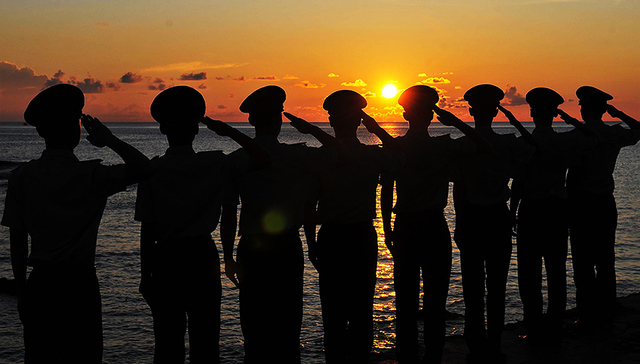 根本宗旨,服务人民,代表委员,全心全意为人民服务,人民利益,热议,人民群众,人民子弟兵,人民军队,为