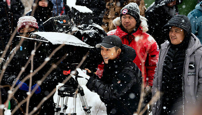 影讯 | 张艺谋新片《悬崖之上》杀青 杨颖李鸿其新片《明天你是否依然爱我》宣布今年上映