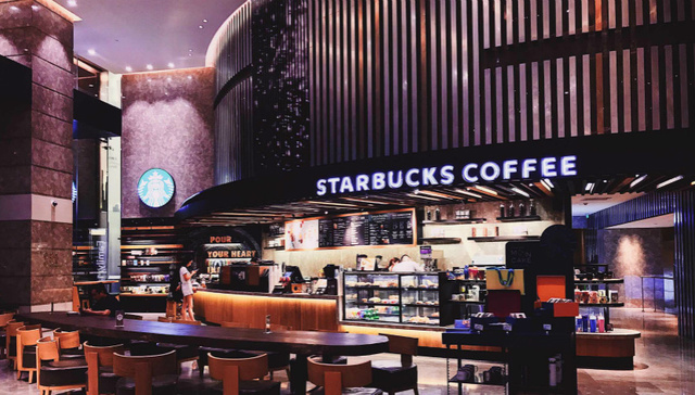 星巴克中国同店销售恢复80%，为美国市场提供作业范本