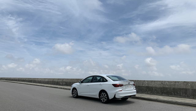 用上了48V轻混系统的雪佛兰科鲁泽，开起来真的足够好吗？