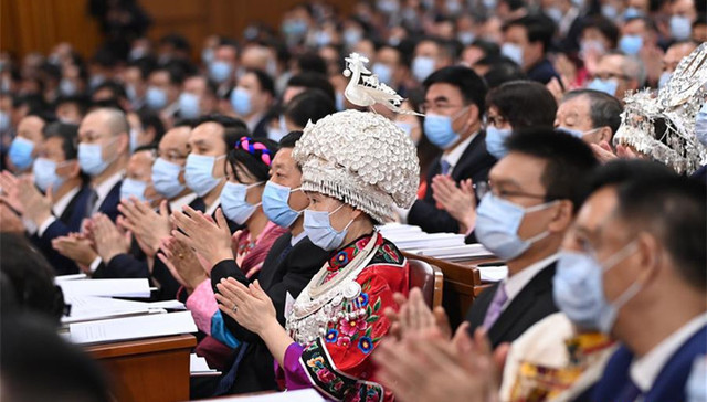 界面两会日报 | 十三届全国人三次会议开幕，李克强做政府工作报告