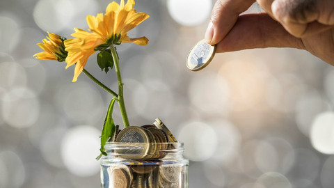 陕西蒲城：暖心直播助推瓜农脱贫致富奔小康